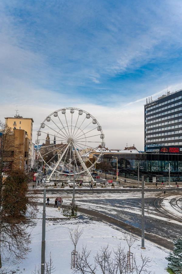 Ferienwohnung Apartman Mezonet Na Namesti Košice Exterior foto